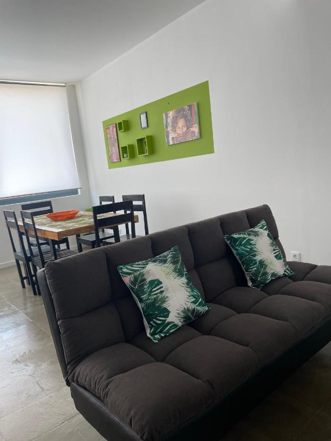 Tia Nita Apartamentos Mindelo Dış mekan fotoğraf